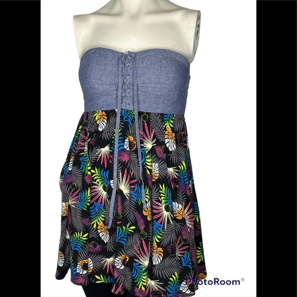 Hello Kitty Strapless Top Sz Medium